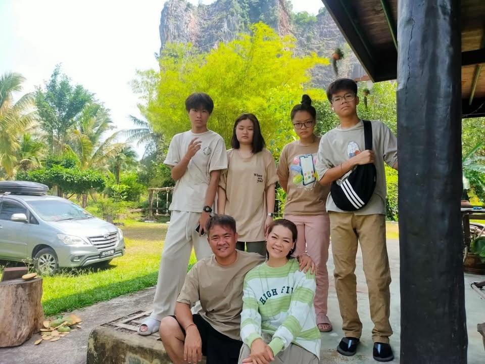 โฮมสเตย์บ้านนายสิงโตเขาคูหา Ban Khu Ha Nai Exterior foto